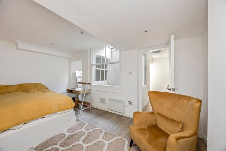 ChurchRoad50Flat5-005