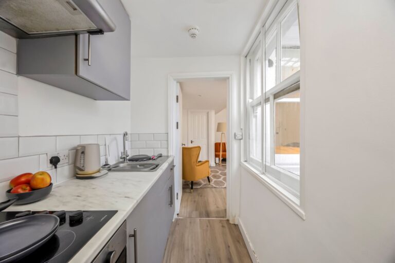 ChurchRoad50Flat5-013