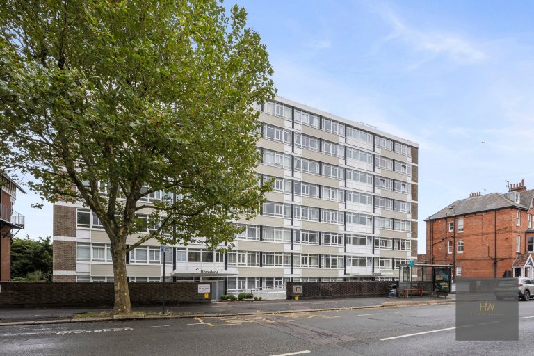 CromwellRoad95HovedeneFlat32-0211