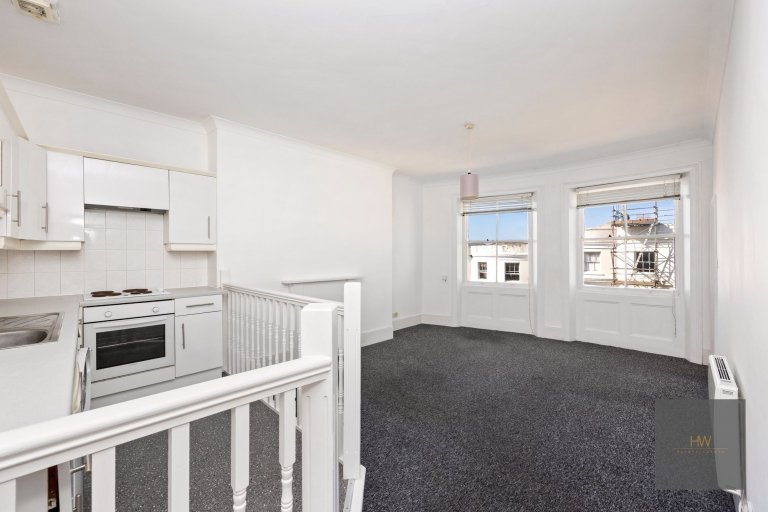 LansdownePlace_106_Flat14-003
