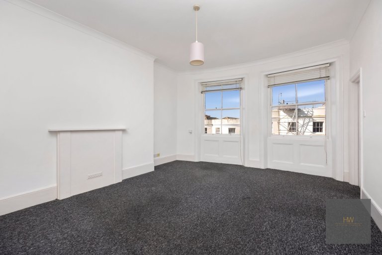 LansdownePlace_106_Flat14-004