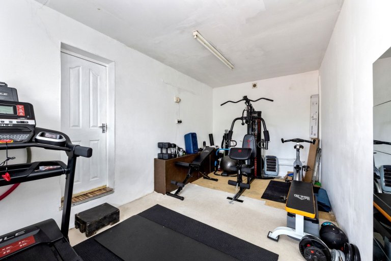 AmblesideAvenue21-010