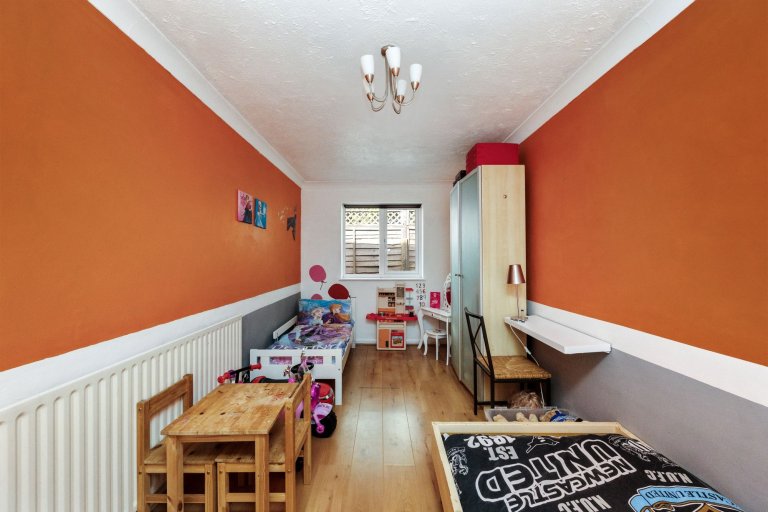 AmblesideAvenue21-012