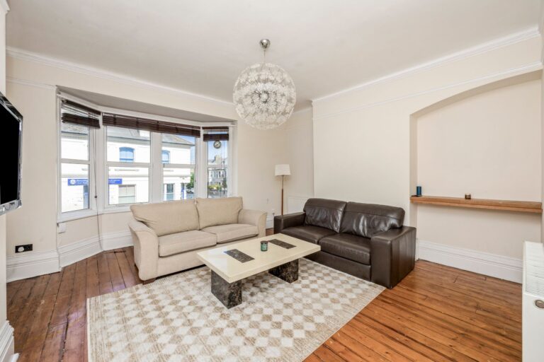 HoveParkVillas11a-001