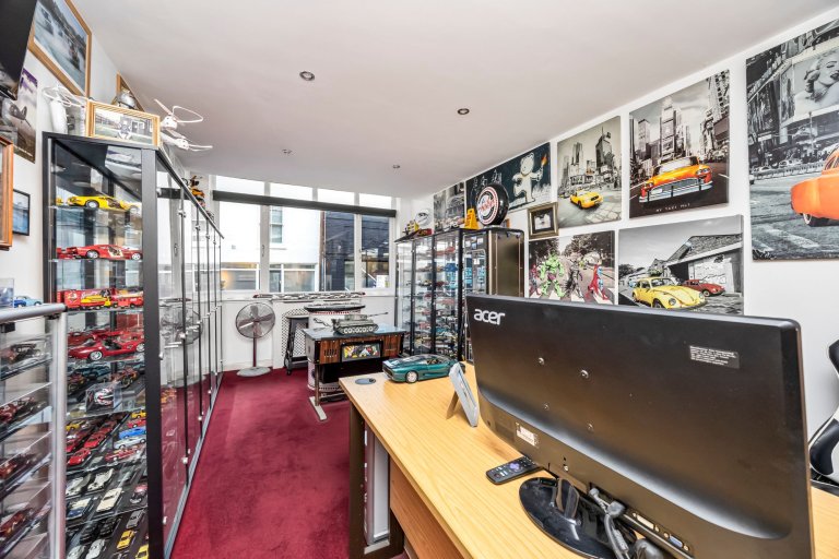 CastleStreet19-018