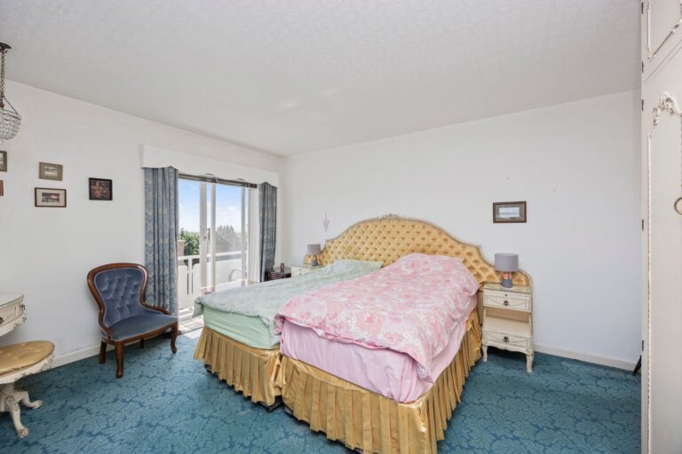 DykeRoadAvenueWoodlandCourt49-004