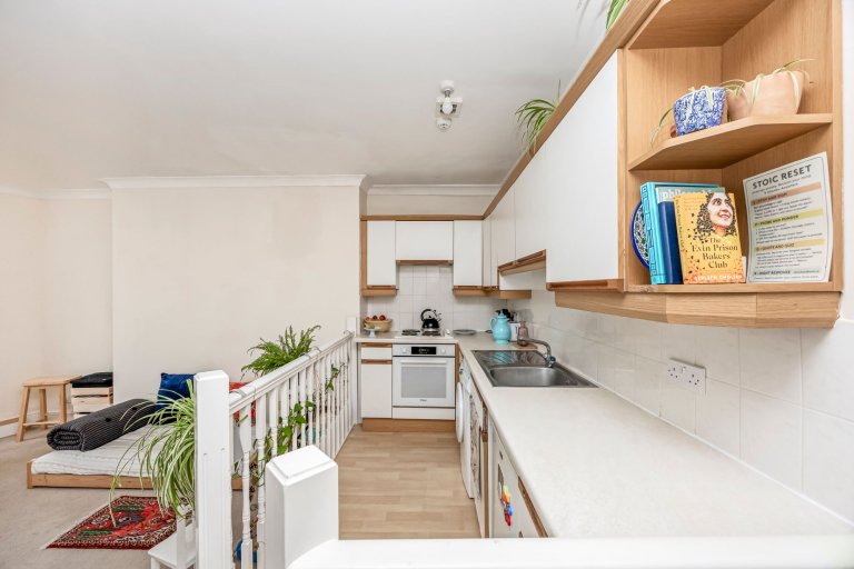 LansdownePlace106.Flat15-001