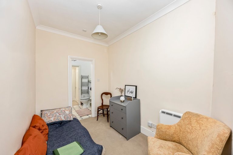 LansdownePlace106.Flat15-009