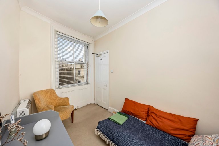 LansdownePlace106.Flat15-011