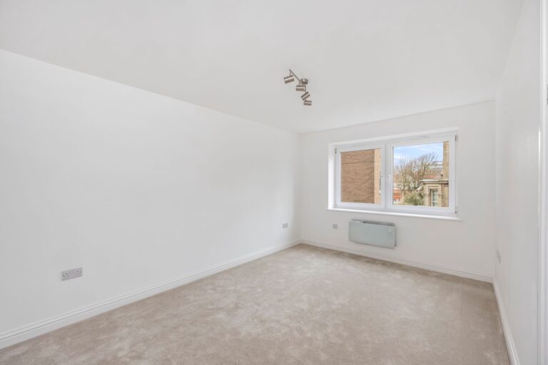 NewChurchRoad17BlenheimCourtFlat16-013