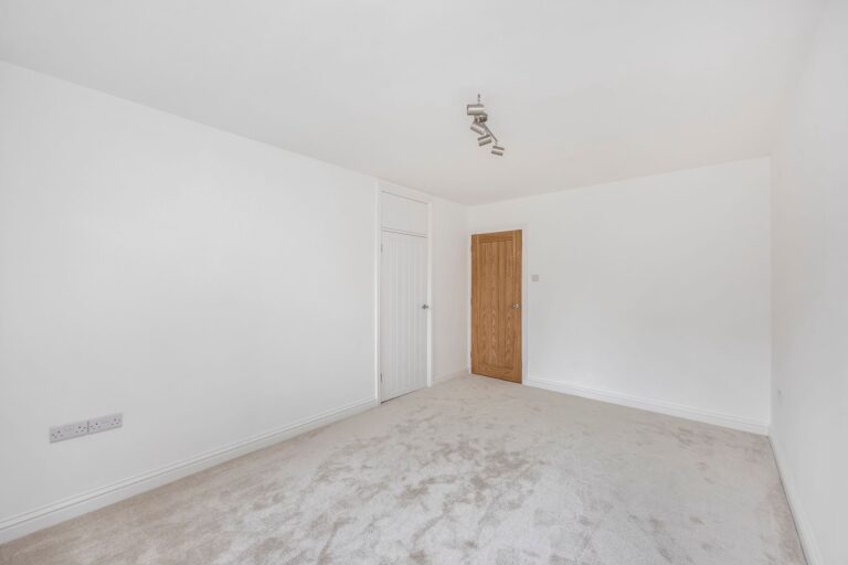 NewChurchRoad17BlenheimCourtFlat16-014