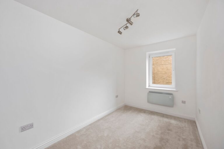 NewChurchRoad17BlenheimCourtFlat16-015