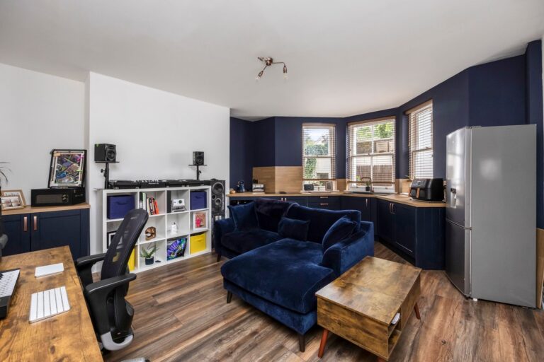 SalisburyRoad_24_BasementFlat_B1-001