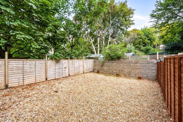 SalisburyRoad_24_BasementFlat_B1-011